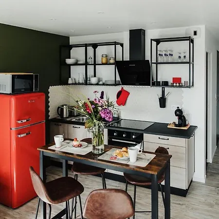 Le Nest Key Apartment *
