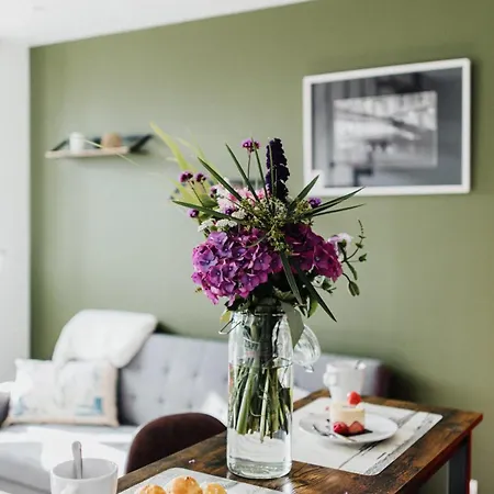 Le Nest Key Apartment *